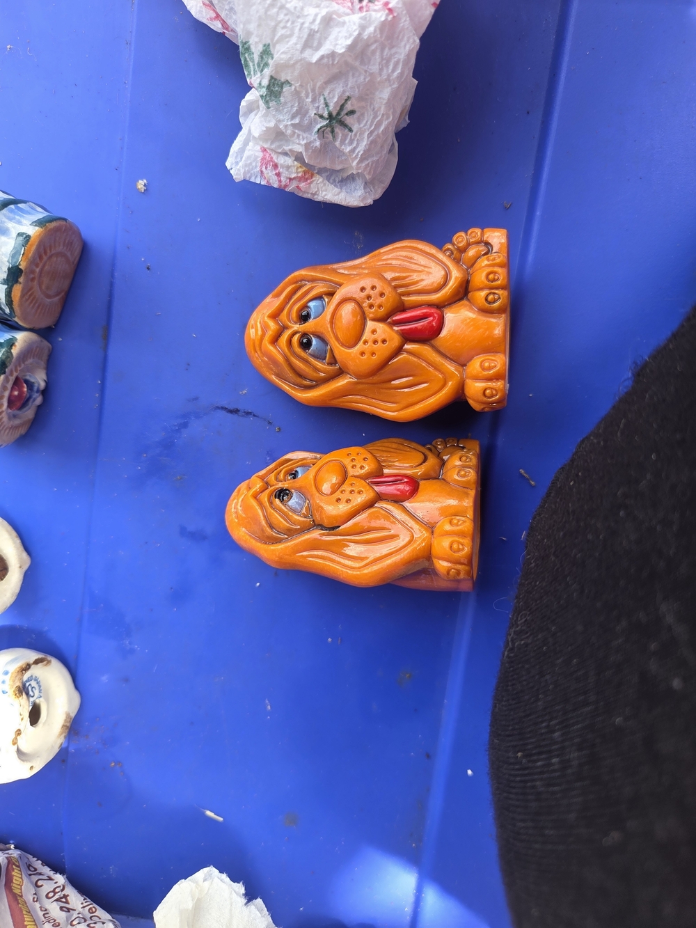 Retro Orange Dog Figurine Salt & Pepper Shakers Vintage 1970s